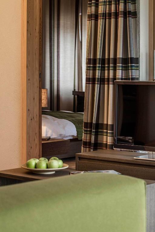 Turrabuel Aparthotel Parpan Kamer foto