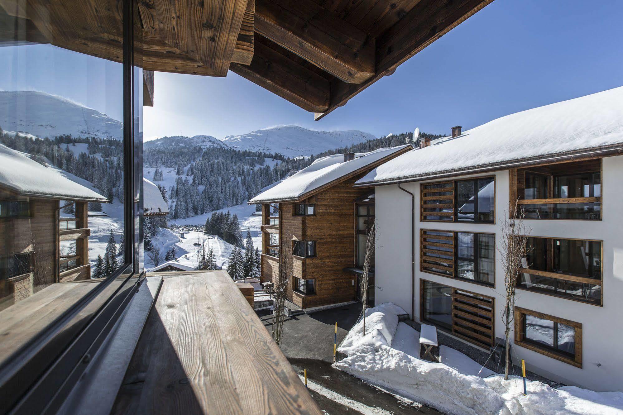 Turrabuel Aparthotel Parpan Buitenkant foto